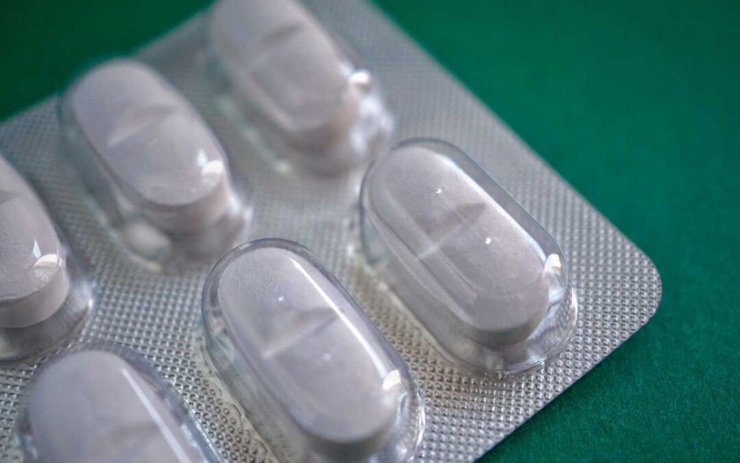 Administrar analgésicos en pacientes con dolor crónico